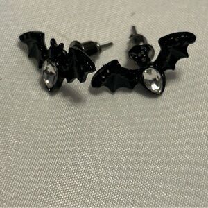 Gothic Emo Black/gray Metal W/ Clear Rhinestones BAT Pierced EARRINGS